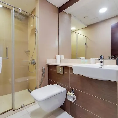 Sparkle Tower 1, Dubai Marina - Bright Two Bedroom المظهر الخارجي الصورة
