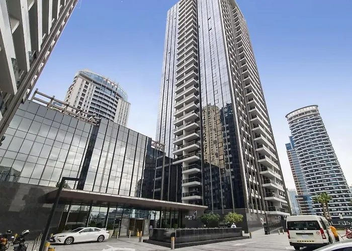 Sparkle Tower 1, Dubai Marina - Bright Two Bedroom